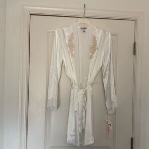 Ivory Linea Donatella bridal satin wrap Size S/M